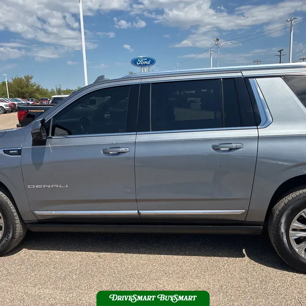 2022 GMC Yukon XL Denali