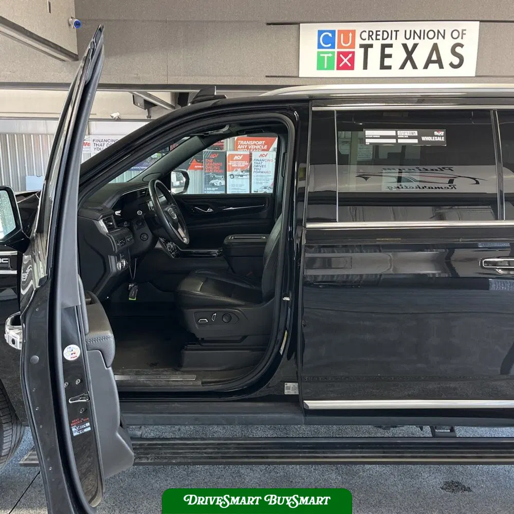2023 GMC Yukon XL Denali