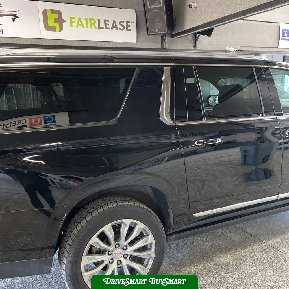 2023 GMC Yukon XL Denali