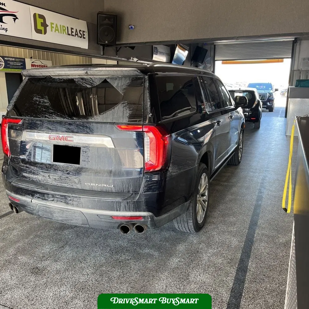 2023 GMC Yukon XL Denali