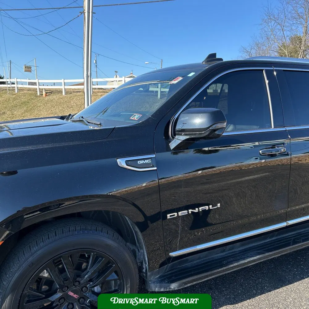 2023 GMC Yukon Denali