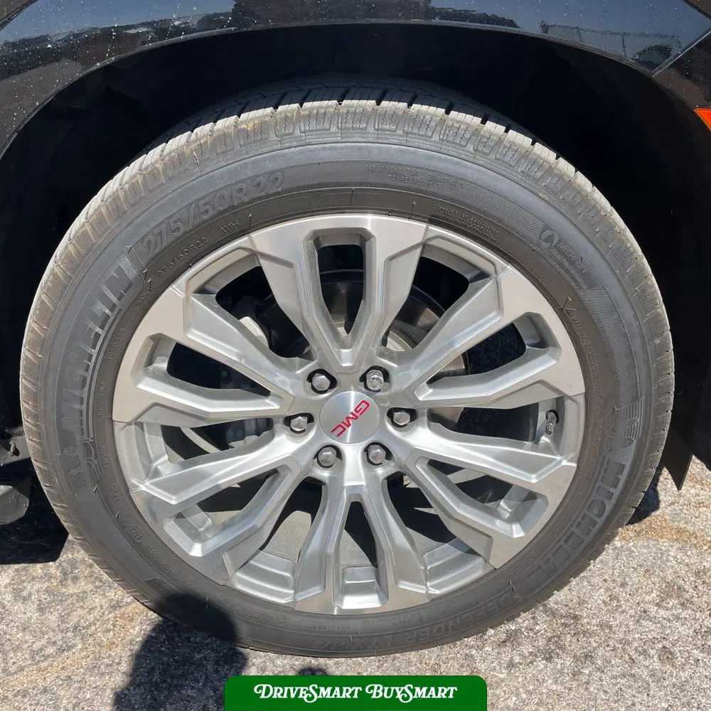 2022 GMC Yukon Denali