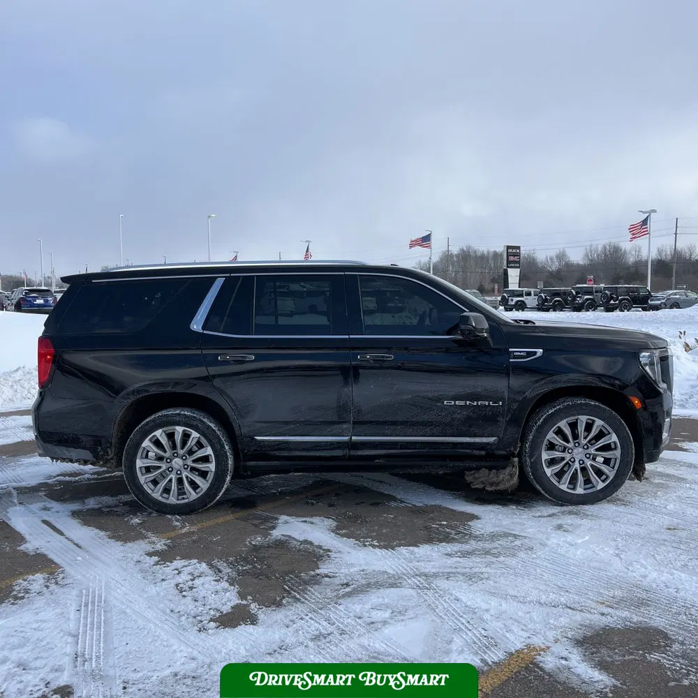 2023 GMC Yukon Denali