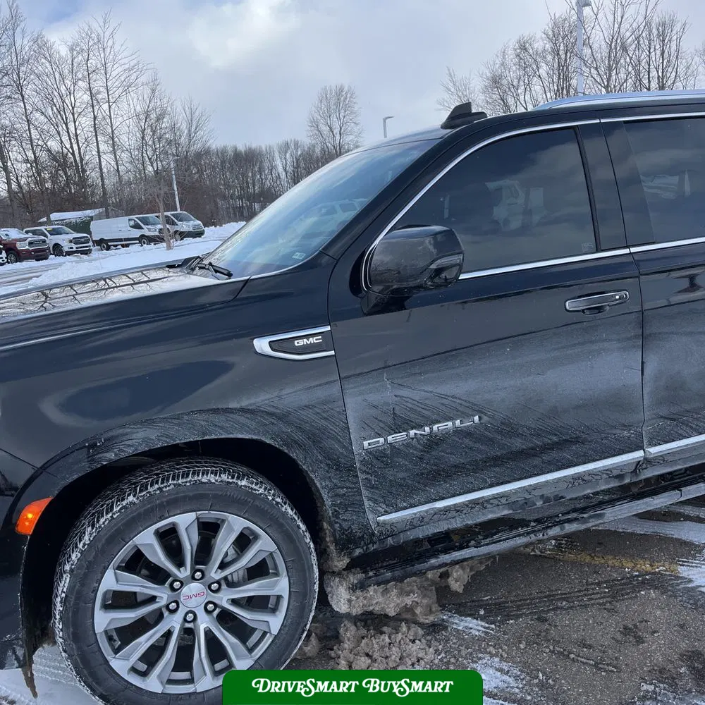 2023 GMC Yukon Denali