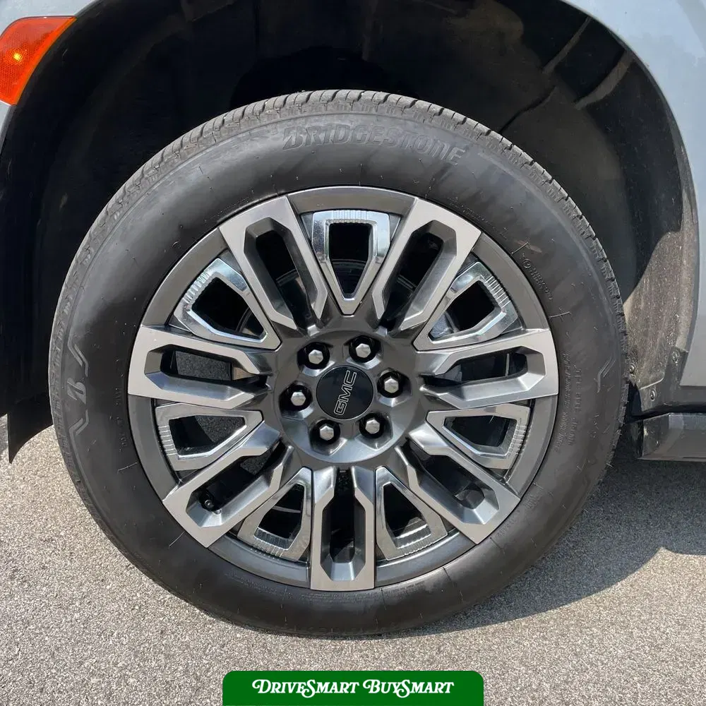 2024 GMC Yukon Denali Ultimate