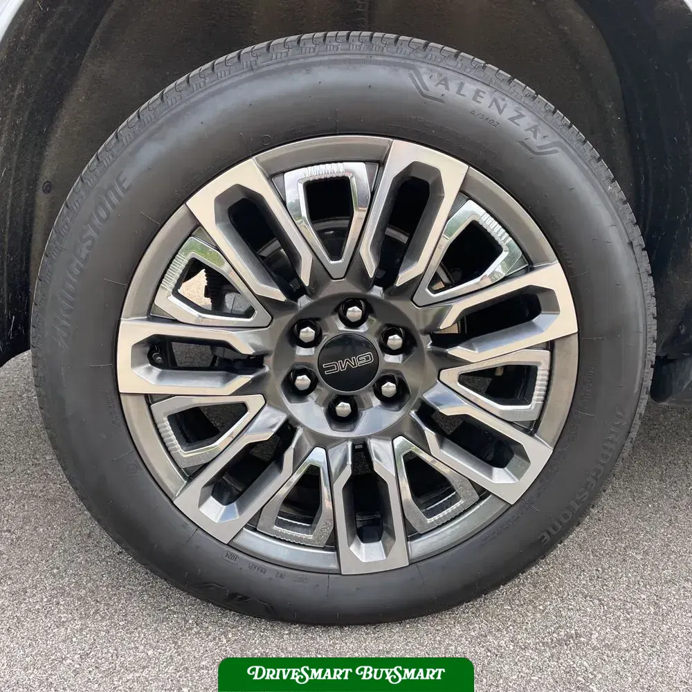 2024 GMC Yukon Denali Ultimate