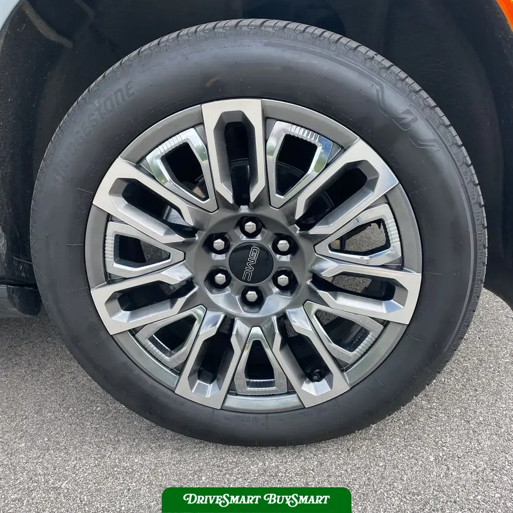 2024 GMC Yukon Denali Ultimate