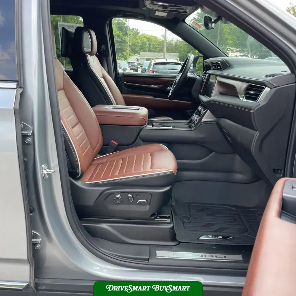 2024 GMC Yukon Denali Ultimate