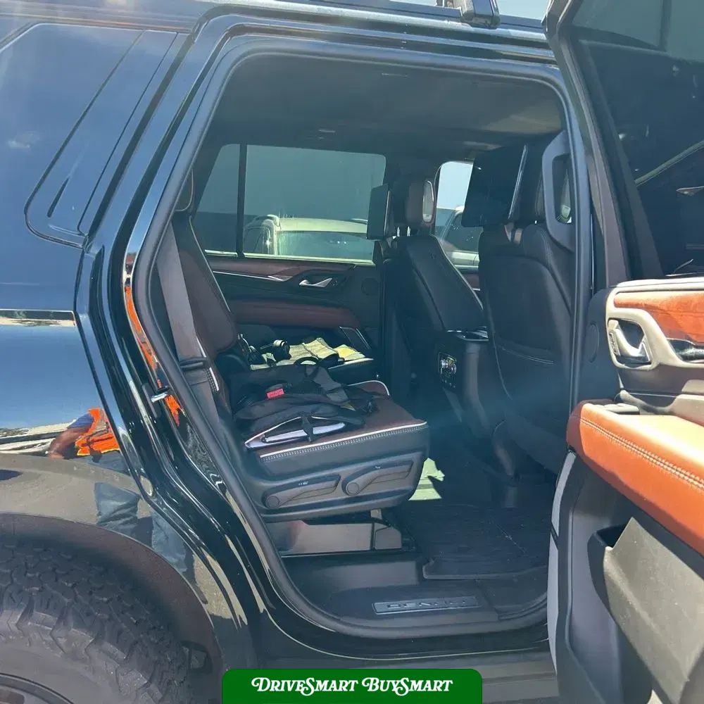 2023 GMC Yukon Denali Ultimate