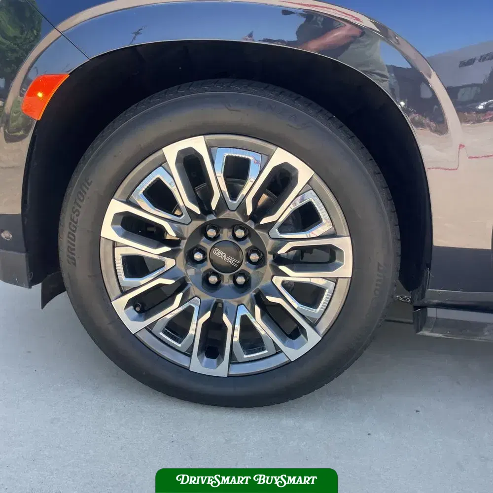 2023 GMC Yukon Denali Ultimate