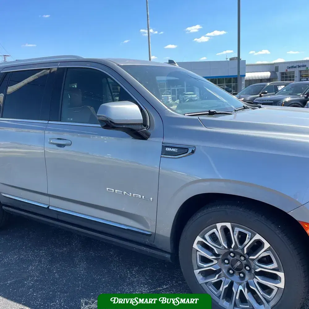 2023 GMC Yukon Denali Ultimate