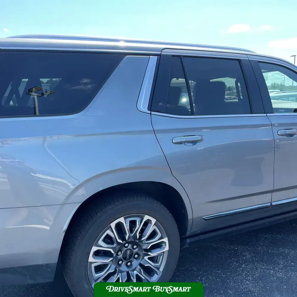 2023 GMC Yukon Denali Ultimate