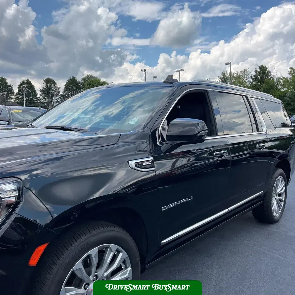 2022 GMC Yukon XL Denali