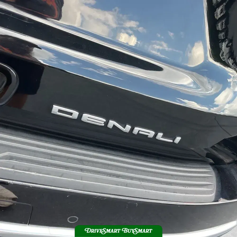 2022 GMC Yukon XL Denali