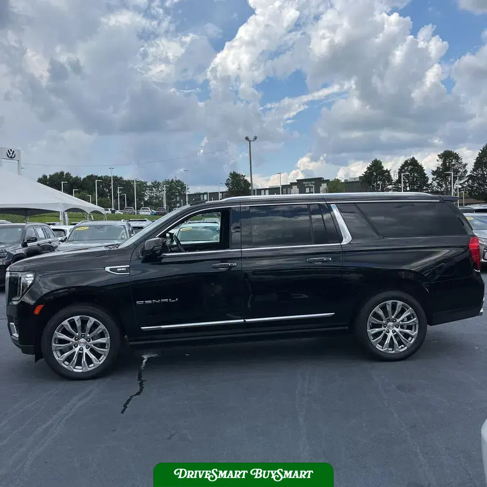 2022 GMC Yukon XL Denali