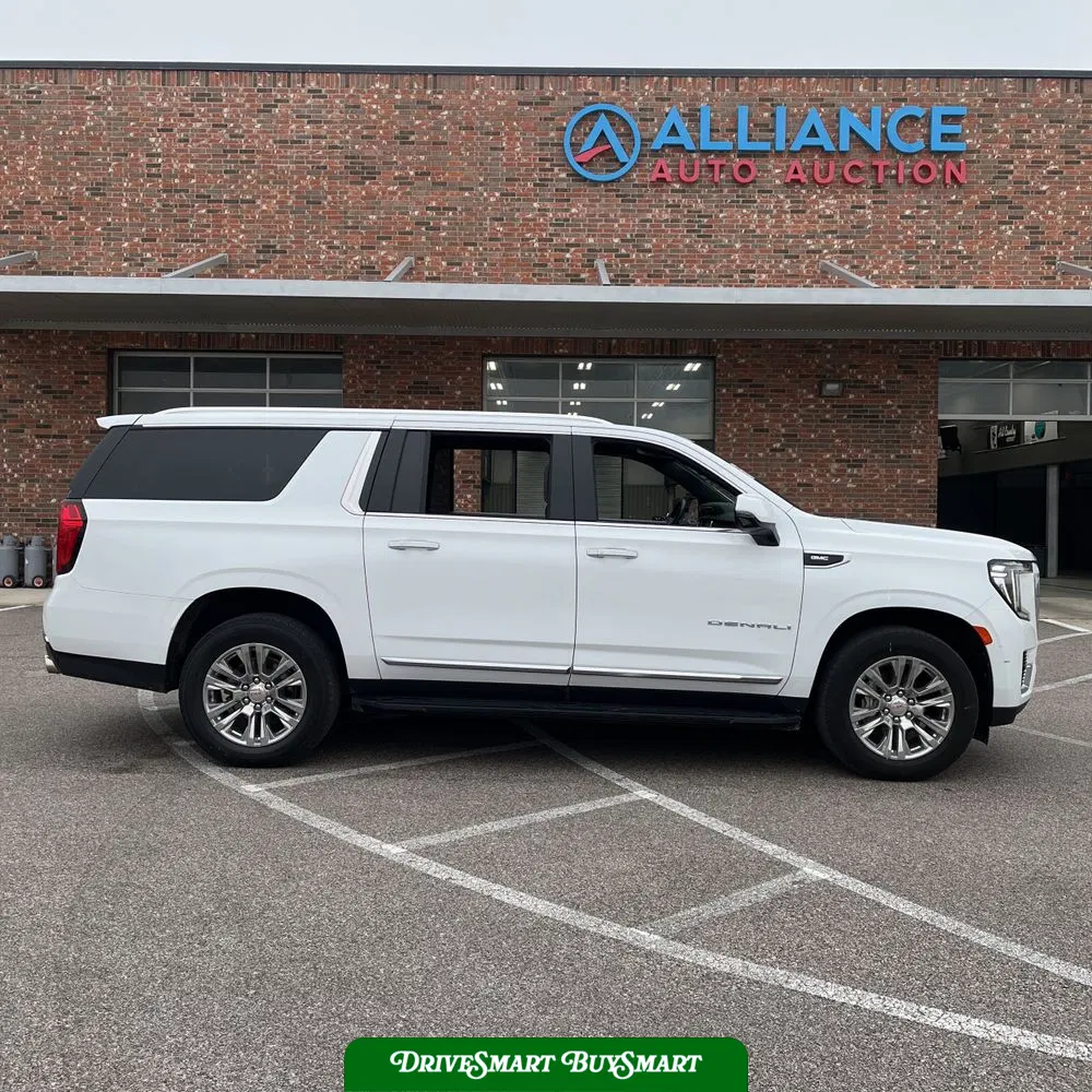 2023 GMC Yukon XL Denali