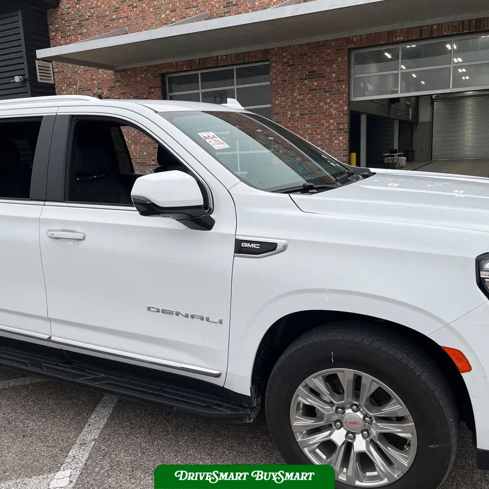 2023 GMC Yukon XL Denali