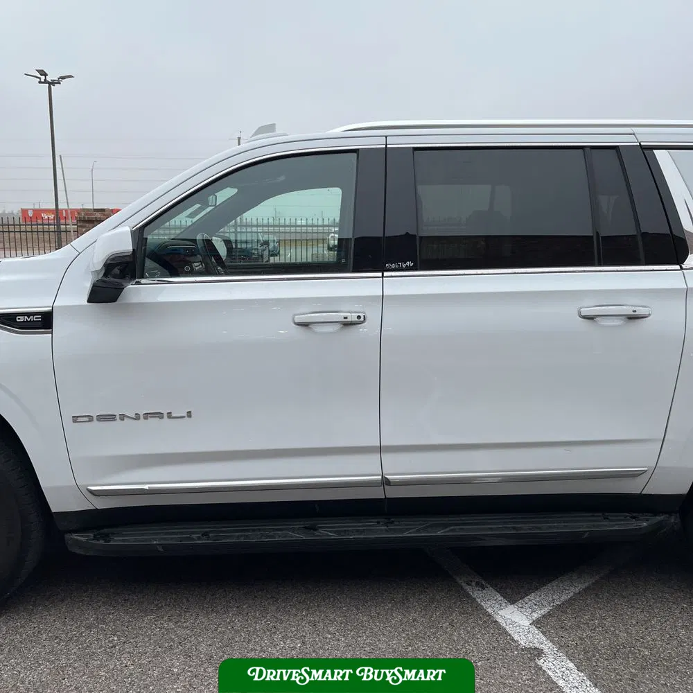 2023 GMC Yukon XL Denali