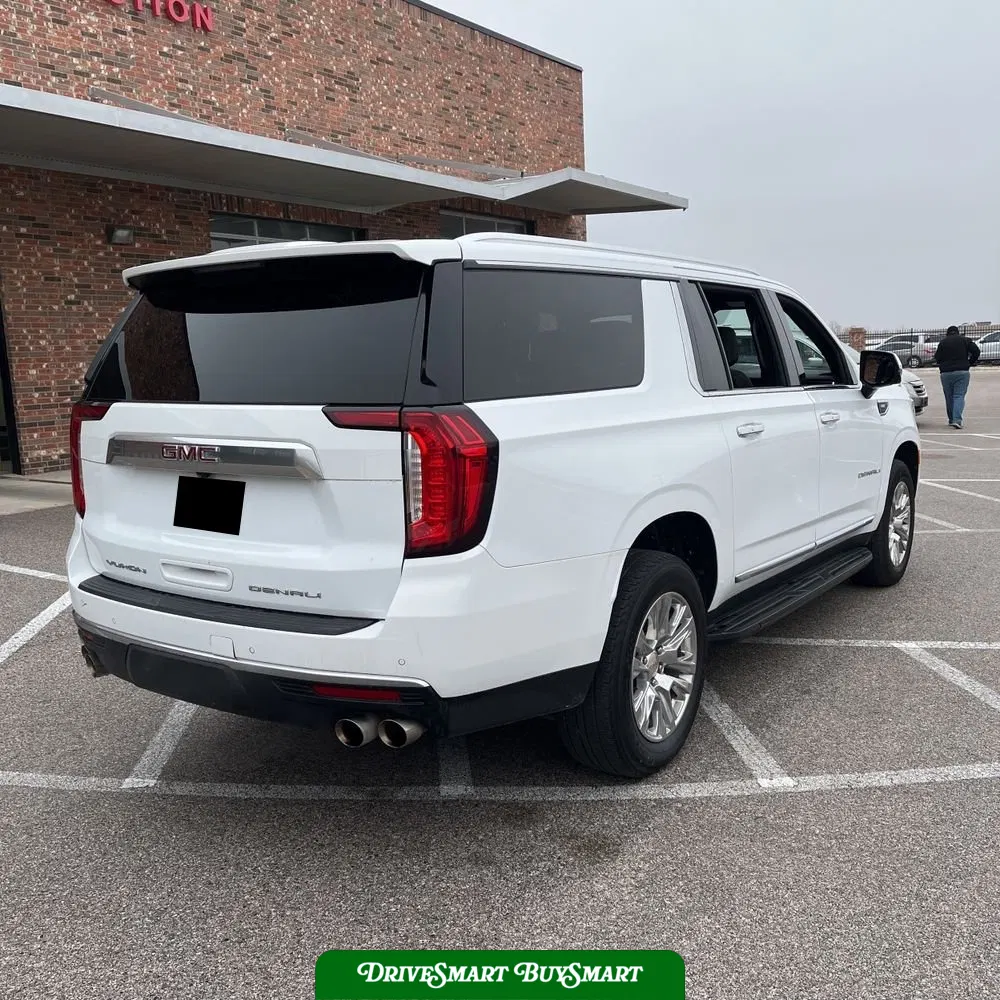 2023 GMC Yukon XL Denali