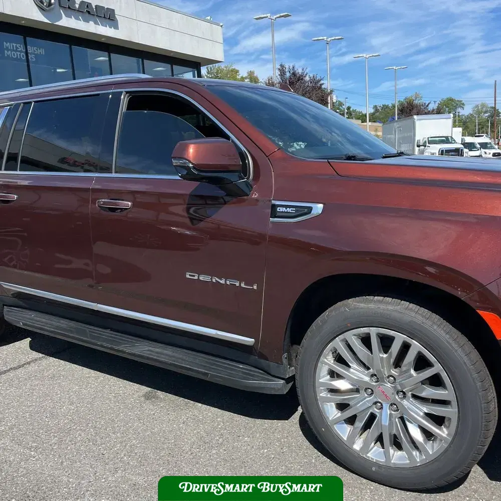 2023 GMC Yukon XL Denali