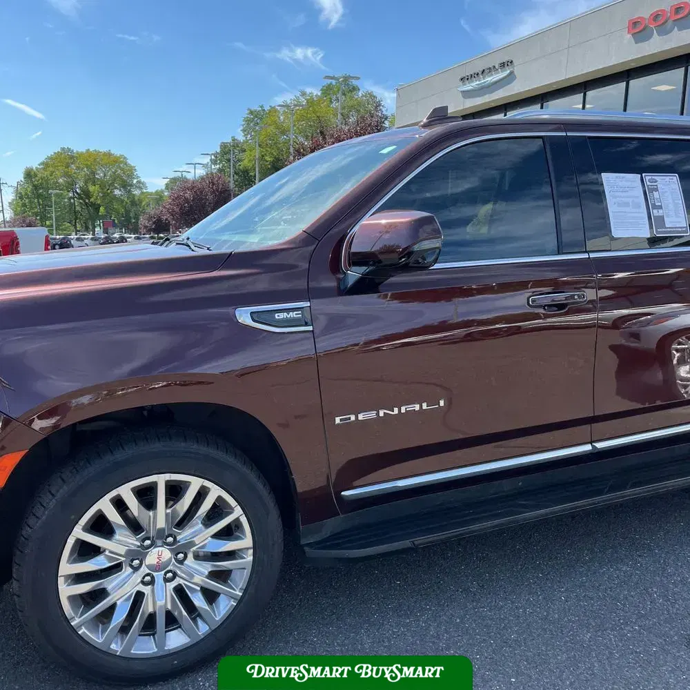 2023 GMC Yukon XL Denali
