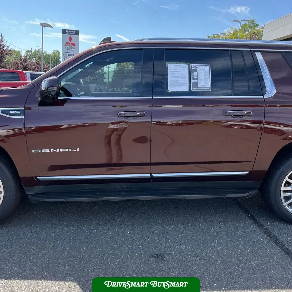 2023 GMC Yukon XL Denali