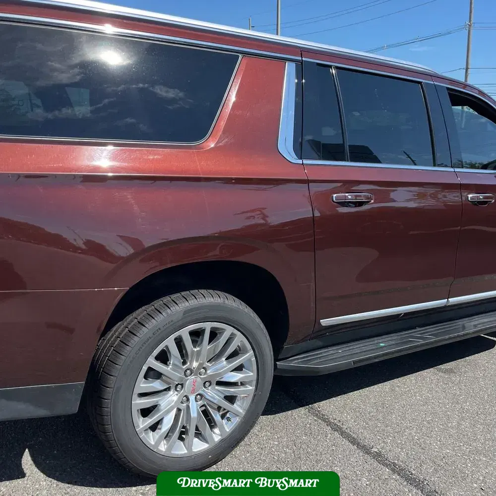 2023 GMC Yukon XL Denali