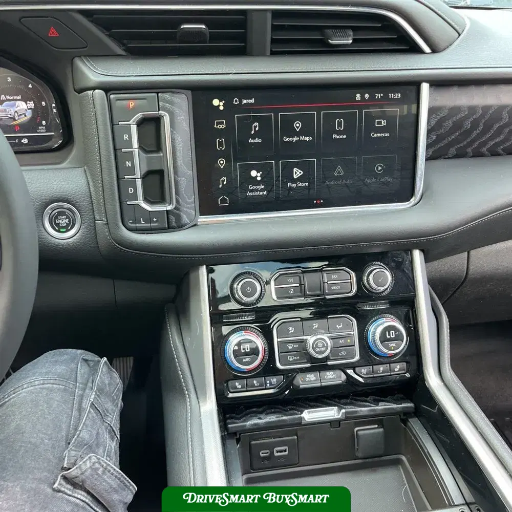 2023 GMC Yukon XL Denali