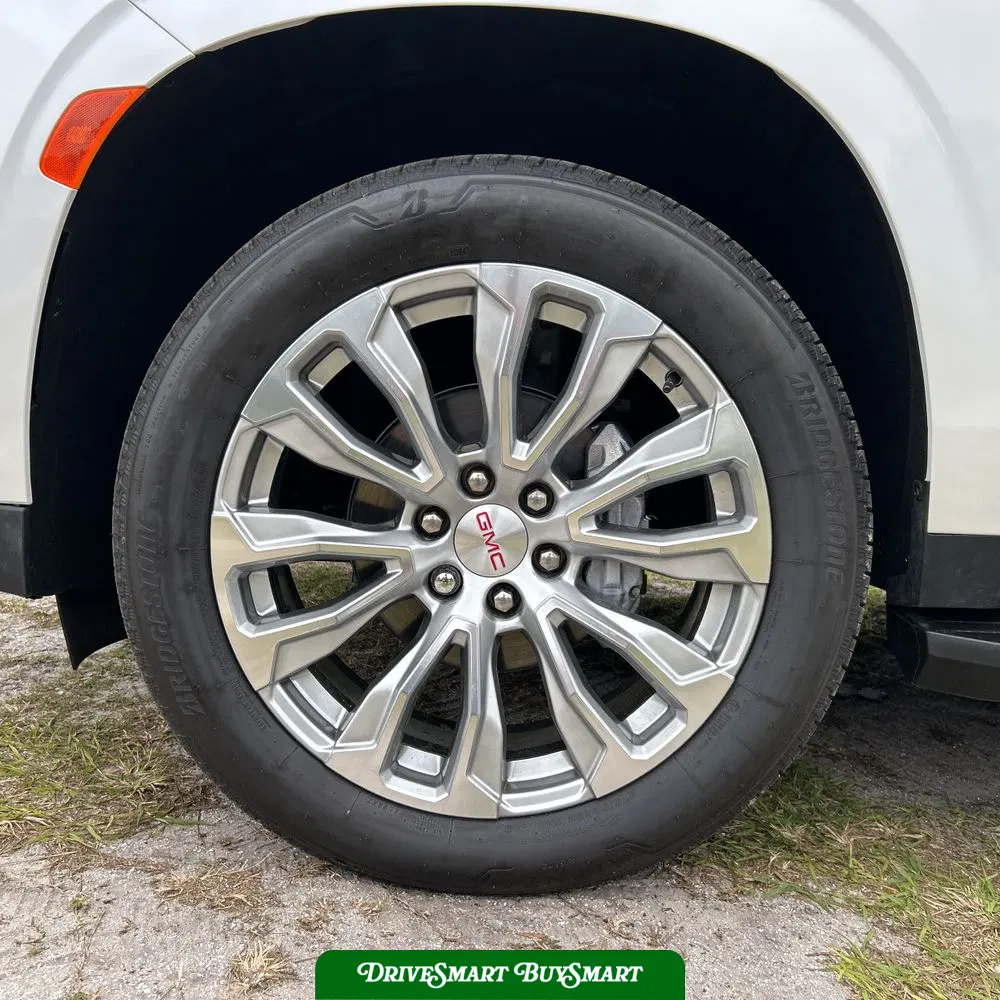 2024 GMC Yukon XL Denali