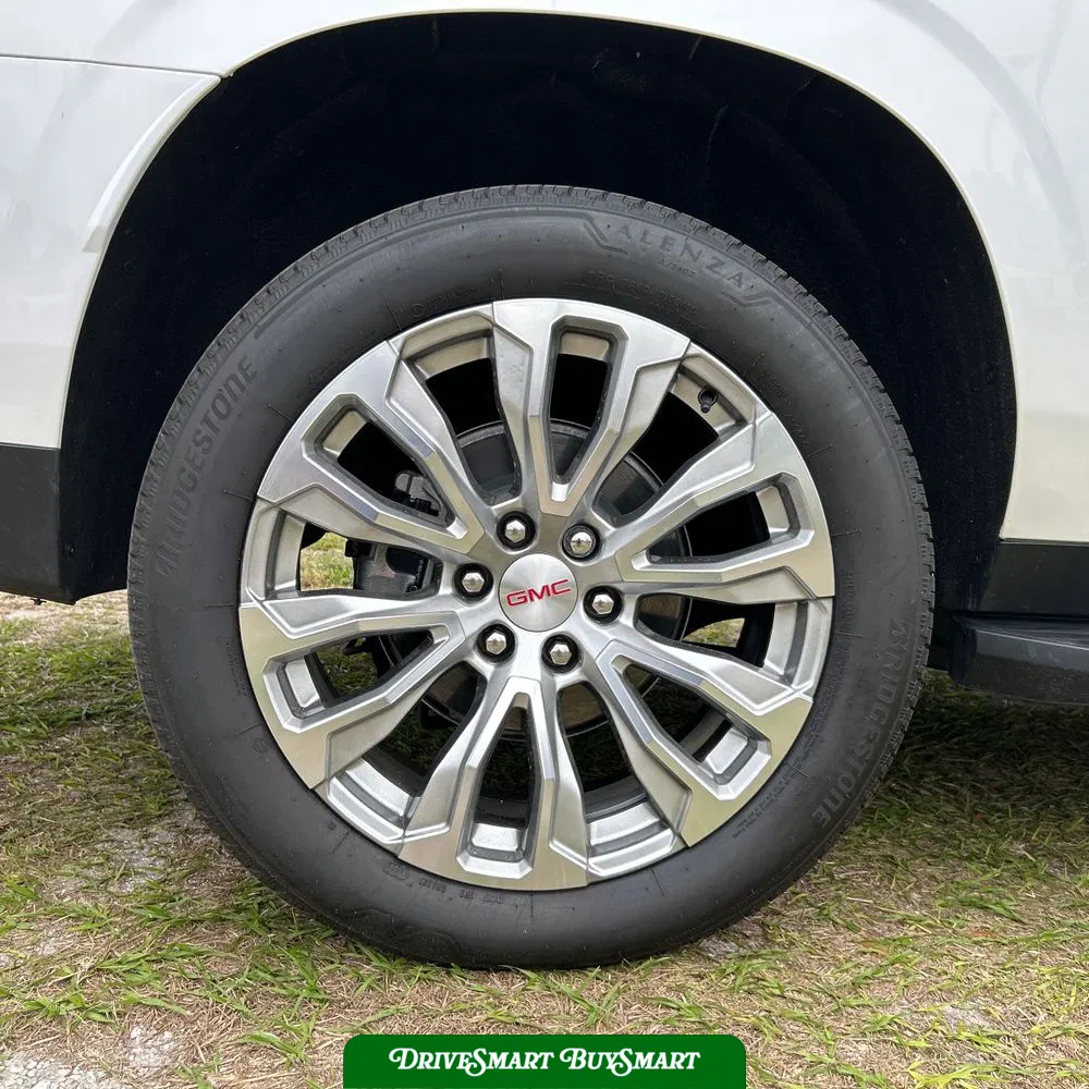 2024 GMC Yukon XL Denali