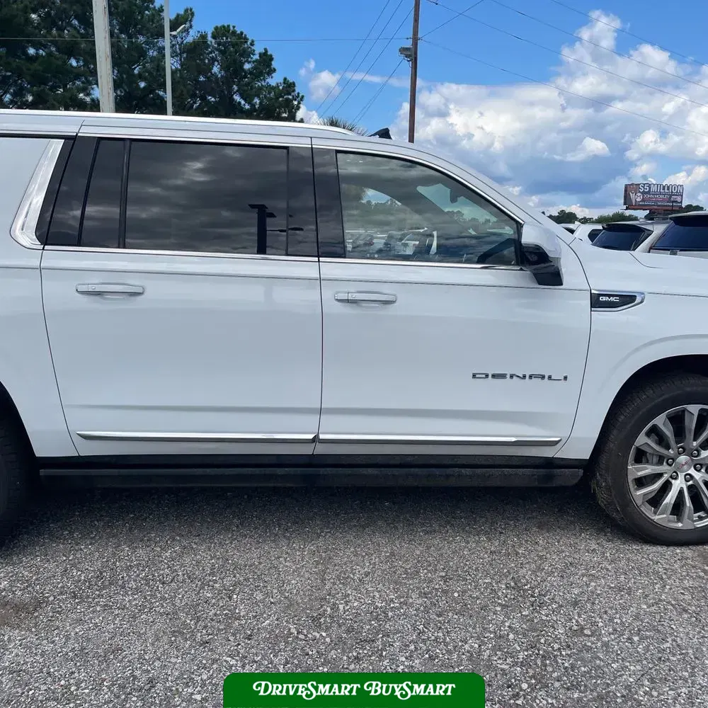 2023 GMC Yukon XL Denali