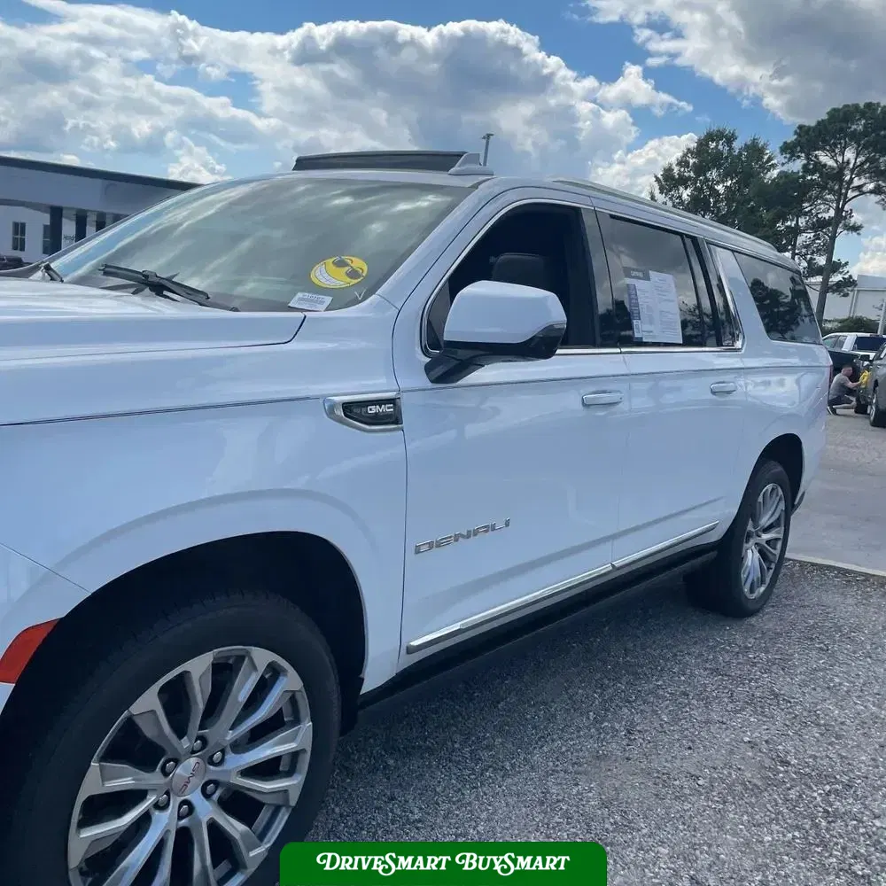 2023 GMC Yukon XL Denali