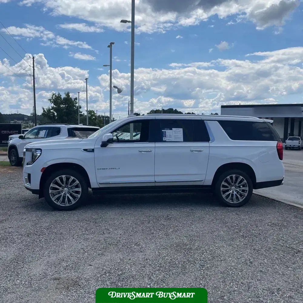 2023 GMC Yukon XL Denali