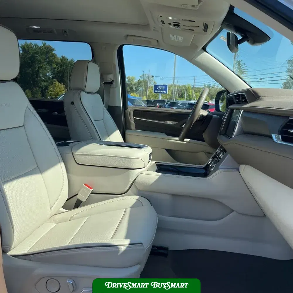 2022 GMC Yukon XL Denali