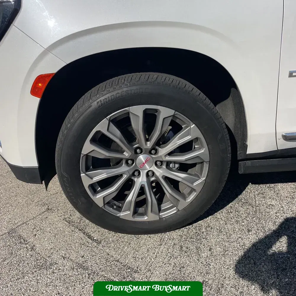 2022 GMC Yukon XL Denali
