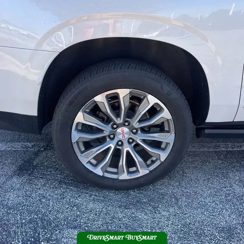 2022 GMC Yukon XL Denali