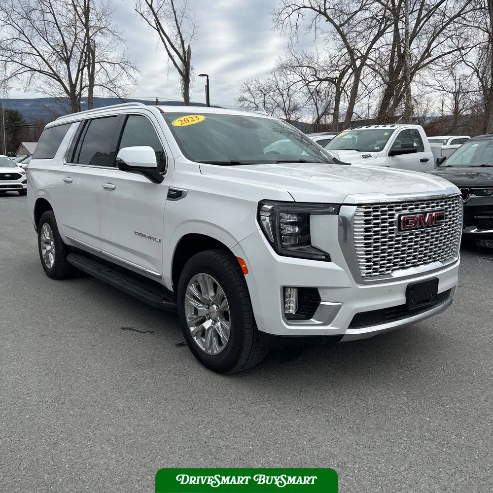 2023 GMC Yukon XL Denali