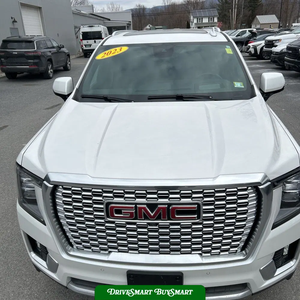 2023 GMC Yukon XL Denali