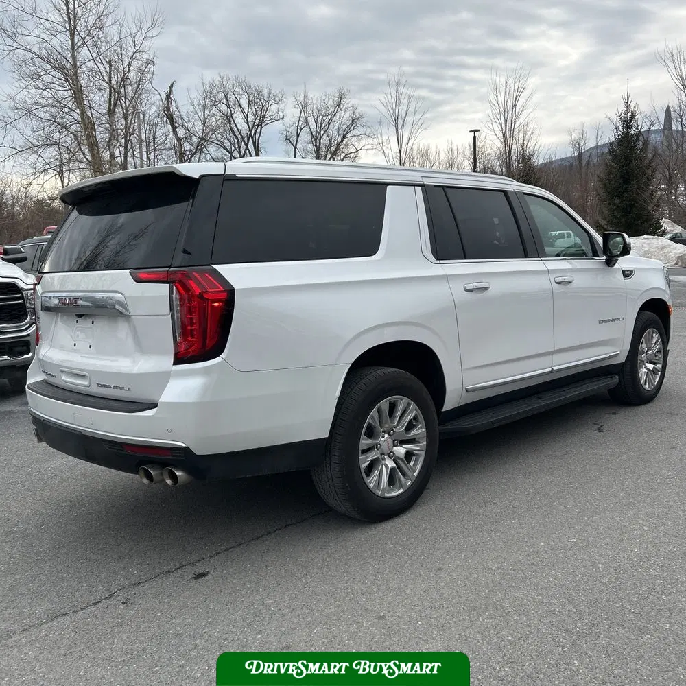 2023 GMC Yukon XL Denali