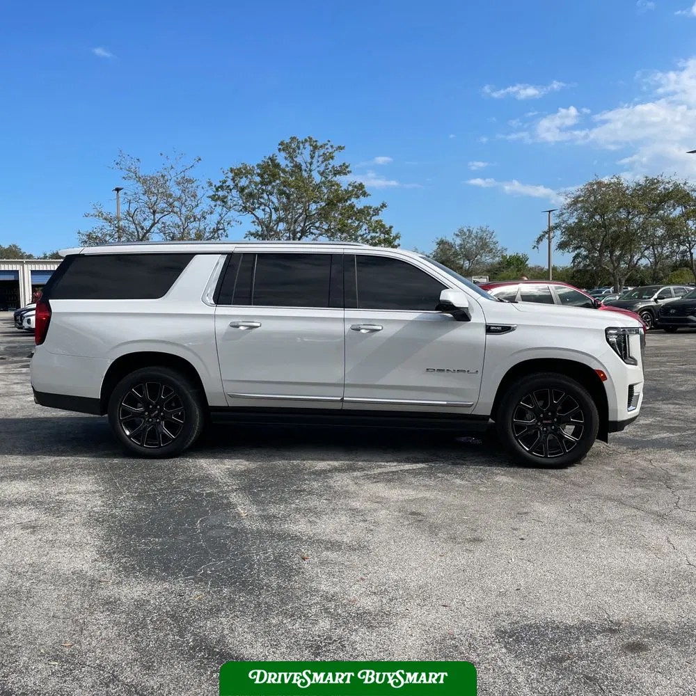 2023 GMC Yukon XL Denali