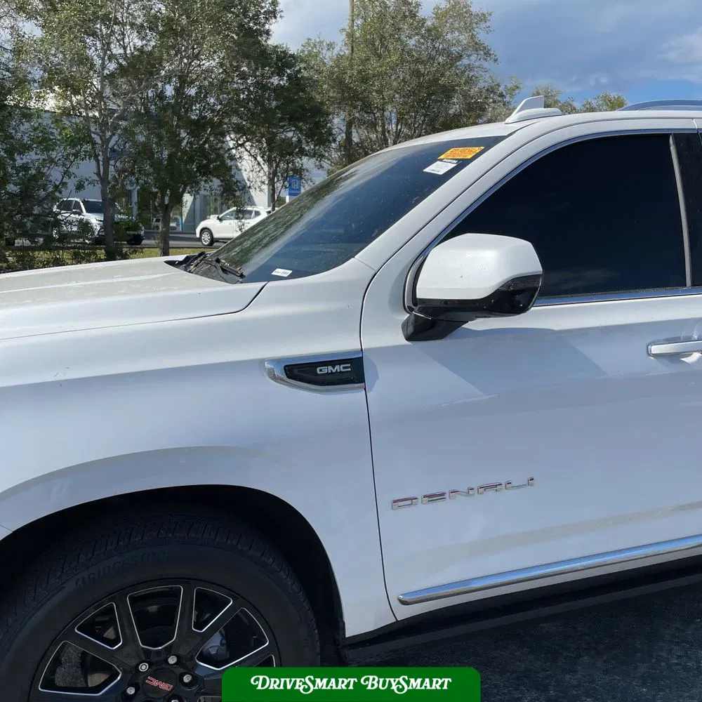 2023 GMC Yukon XL Denali