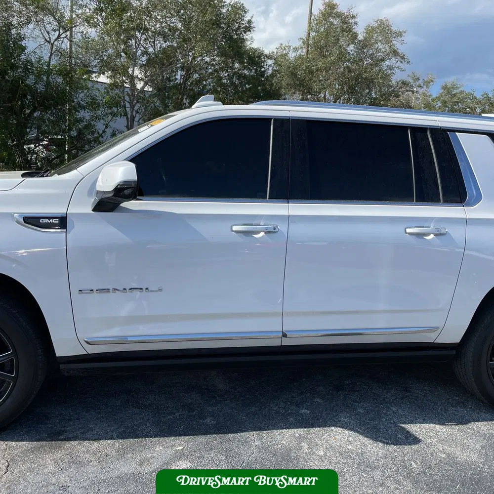 2023 GMC Yukon XL Denali