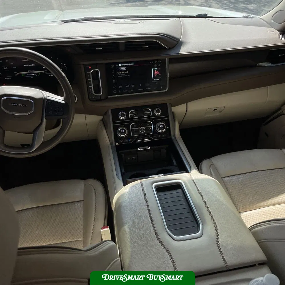 2023 GMC Yukon XL Denali