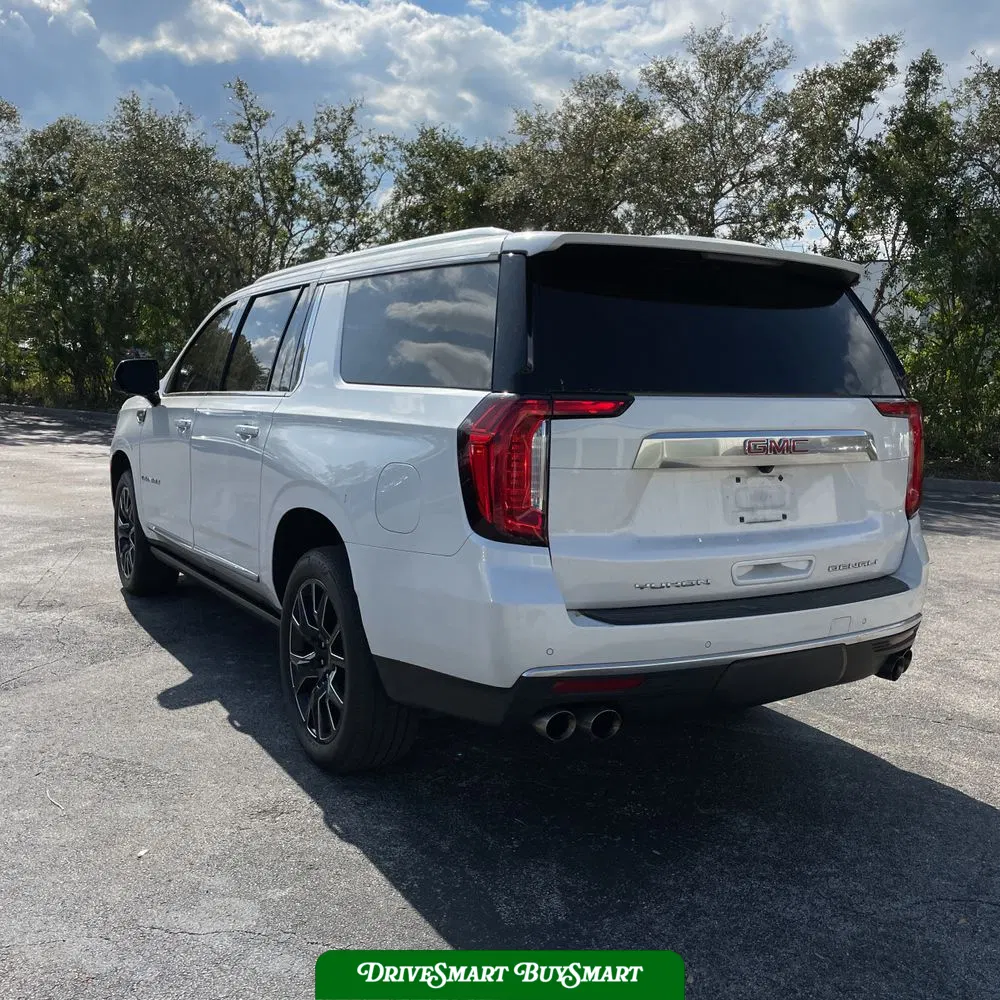 2023 GMC Yukon XL Denali