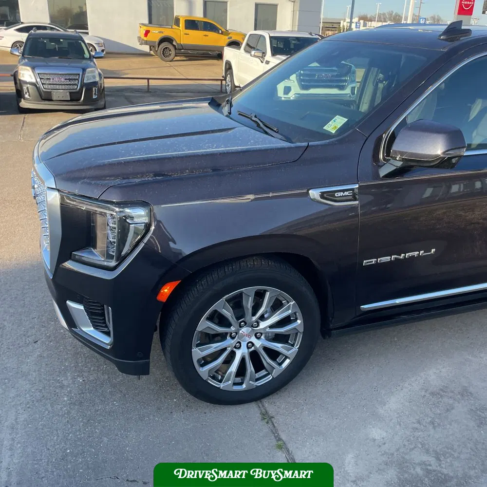 2023 GMC Yukon XL Denali