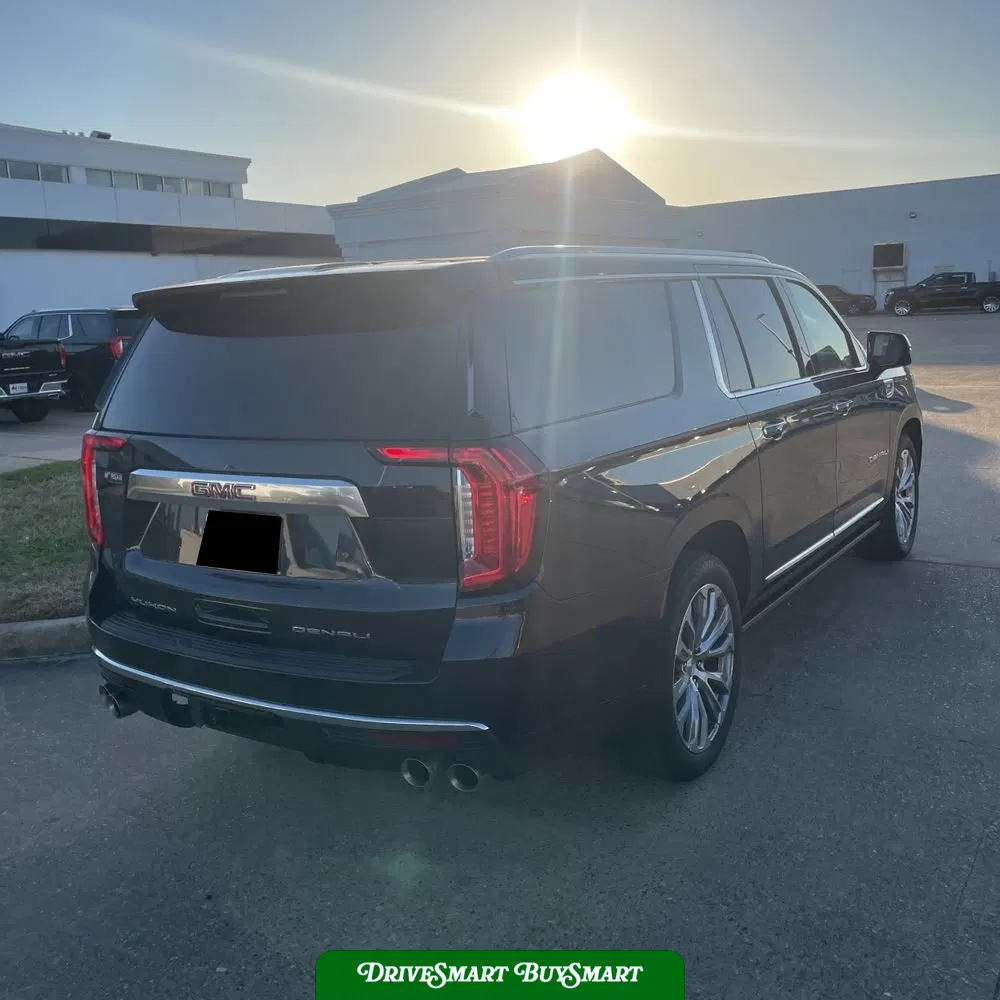 2023 GMC Yukon XL Denali