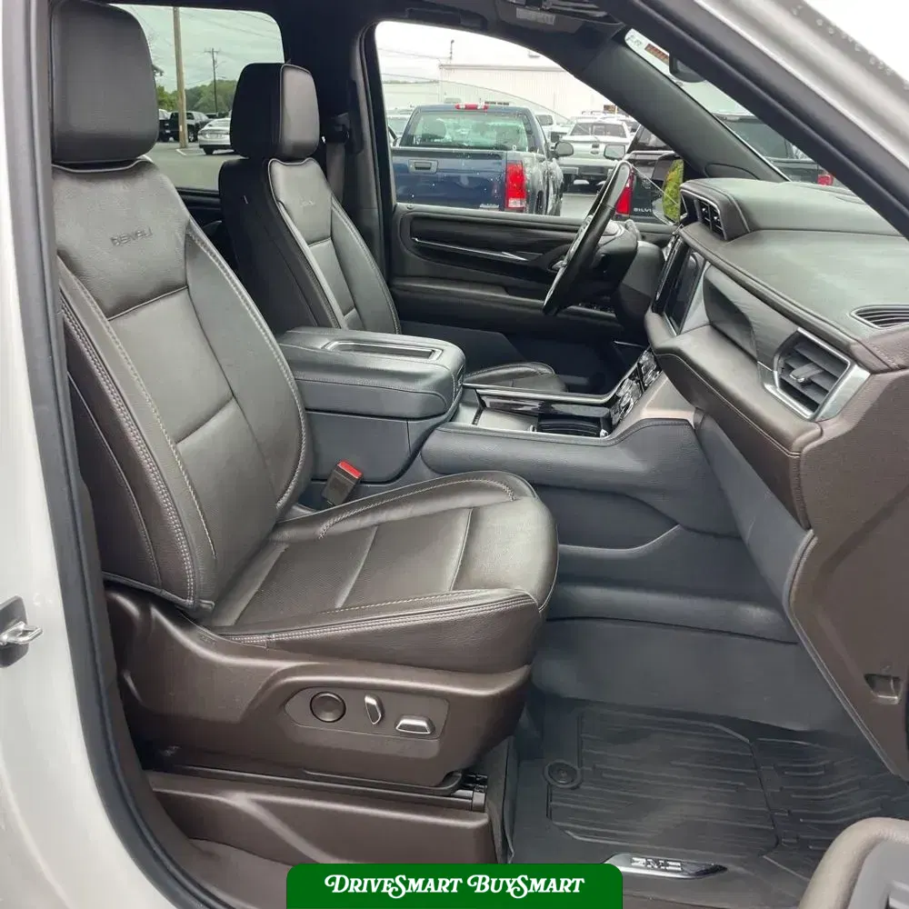 2022 GMC Yukon XL Denali