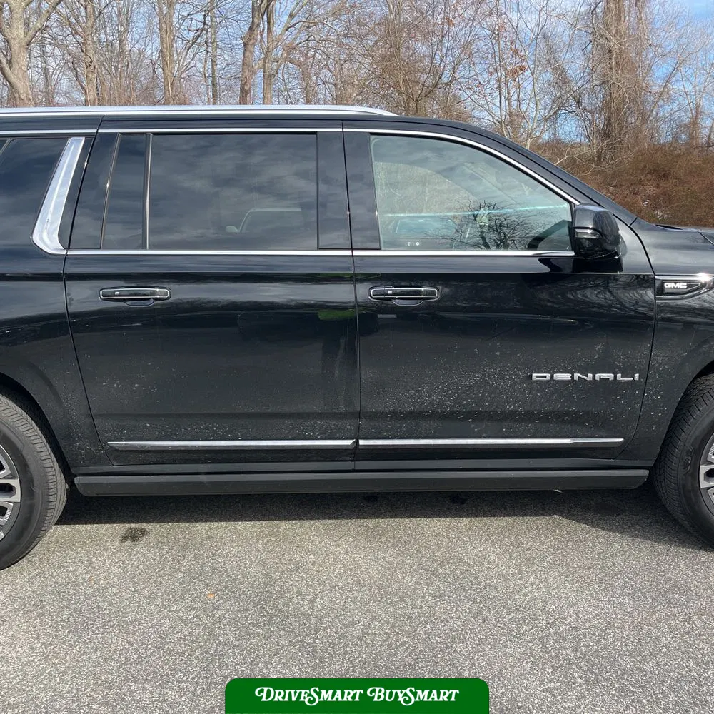 2023 GMC Yukon XL Denali Ultimate