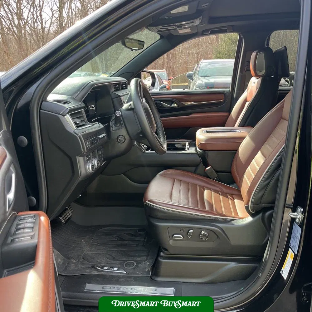 2023 GMC Yukon XL Denali Ultimate