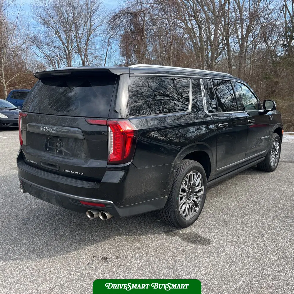 2023 GMC Yukon XL Denali Ultimate